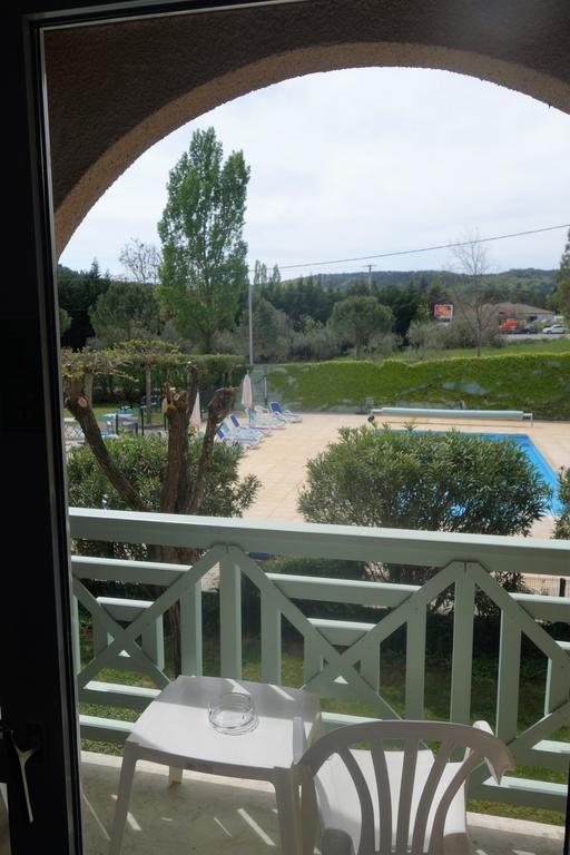 Le Clos Des Bruyeres Vallon-Pont-dʼArc Dış mekan fotoğraf